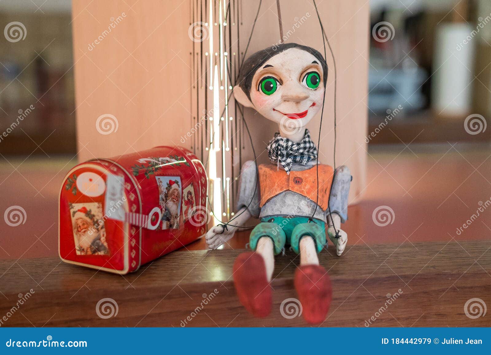 Poppenkast Marionette Uit Praag Uit Tsjechië Stock Afbeelding Image of mooi, 184442979