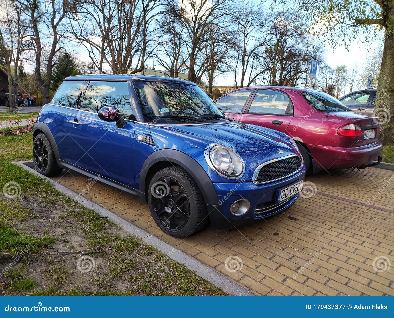 Old Dark Blue Morris Mini Copper Parked Editorial Photography - Image ...