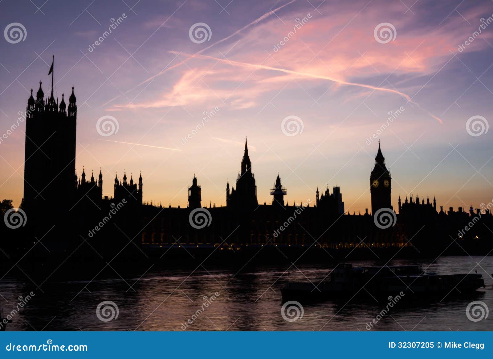 Por Do Sol De Westminster Em Londres Imagem de Stock - Imagem de