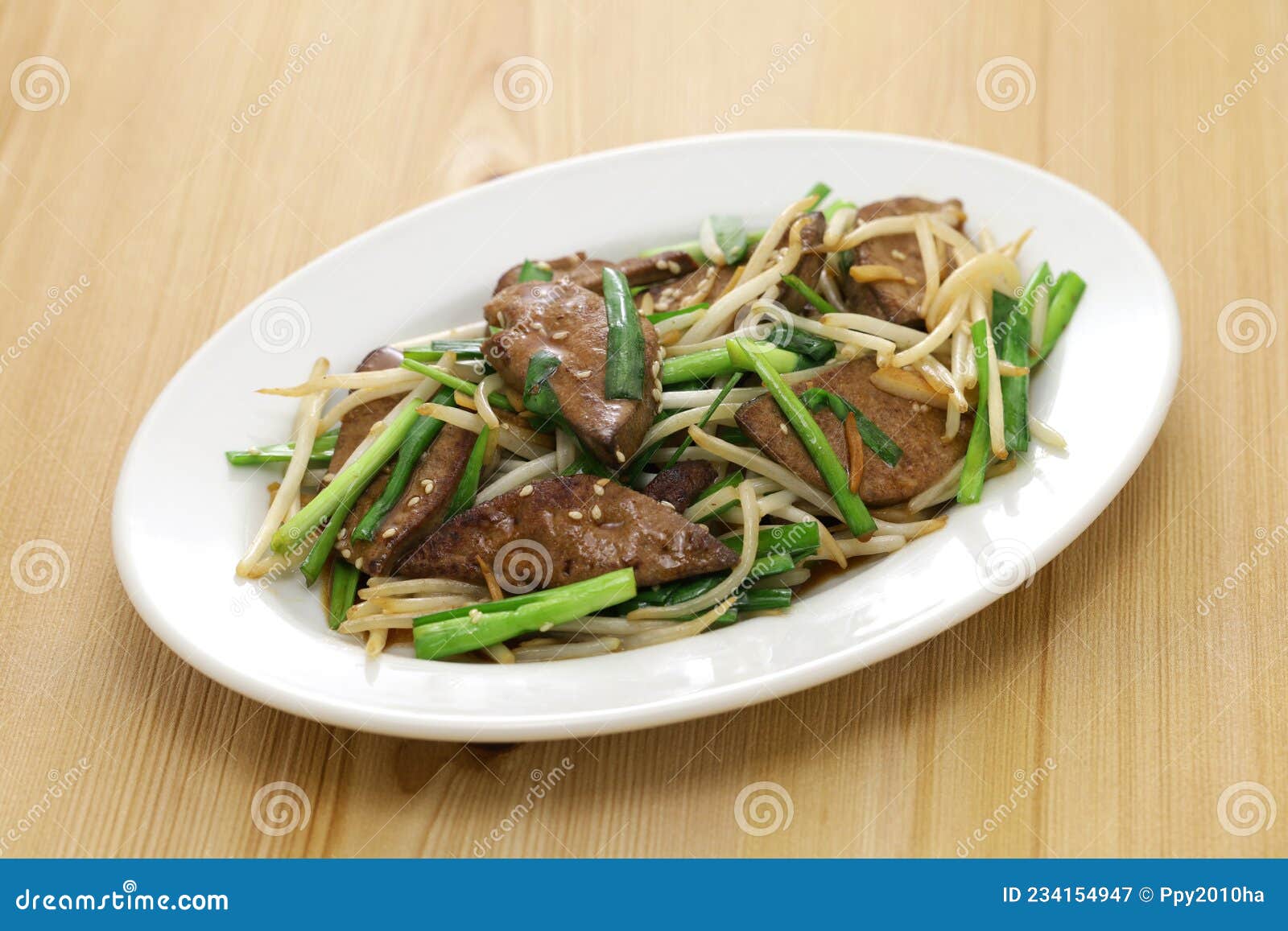 Liver And Chinese Chive Stir Fry Pork Liver, Chinese Chive and Bean Sprouts Stir Fry Stock Image - Image of cuisine, cooking: 234154947