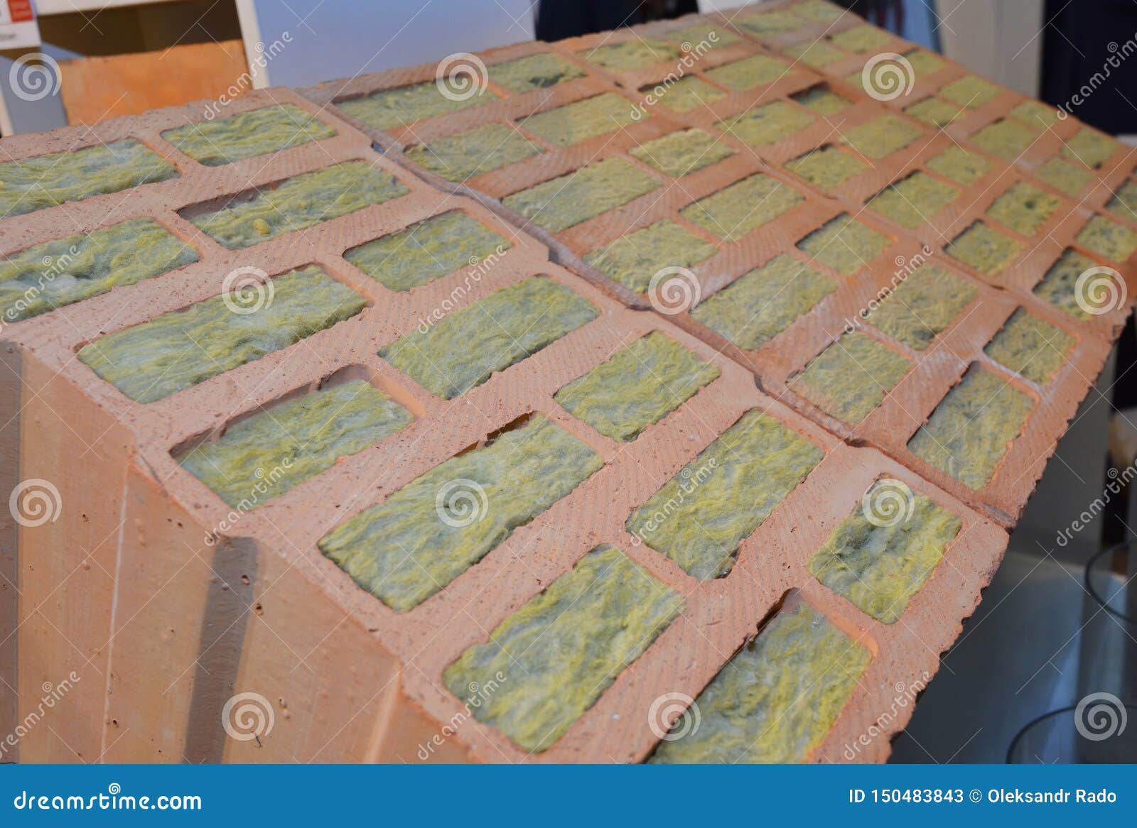 Porous Ceramic Blocks With Rock Wool Mineral Wool Insulation For