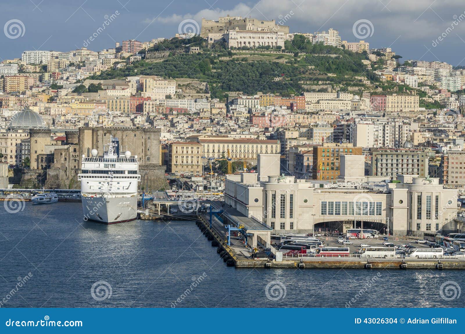 naples cruise port