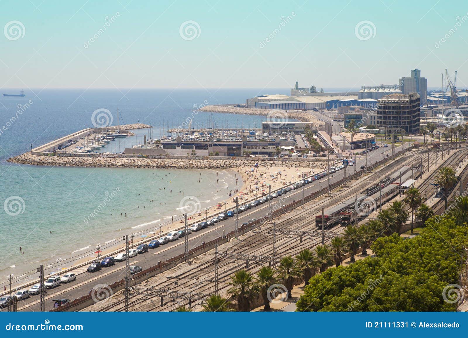 Port of Tarragona stock image. Image of overview, europe 21111331