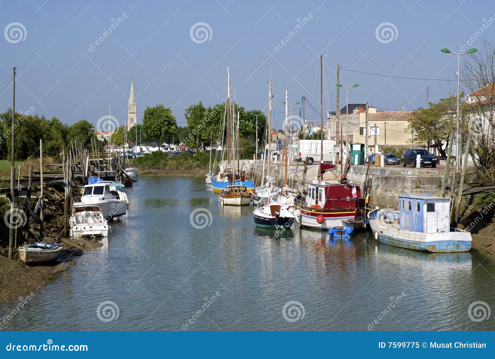 port of tremblade in france