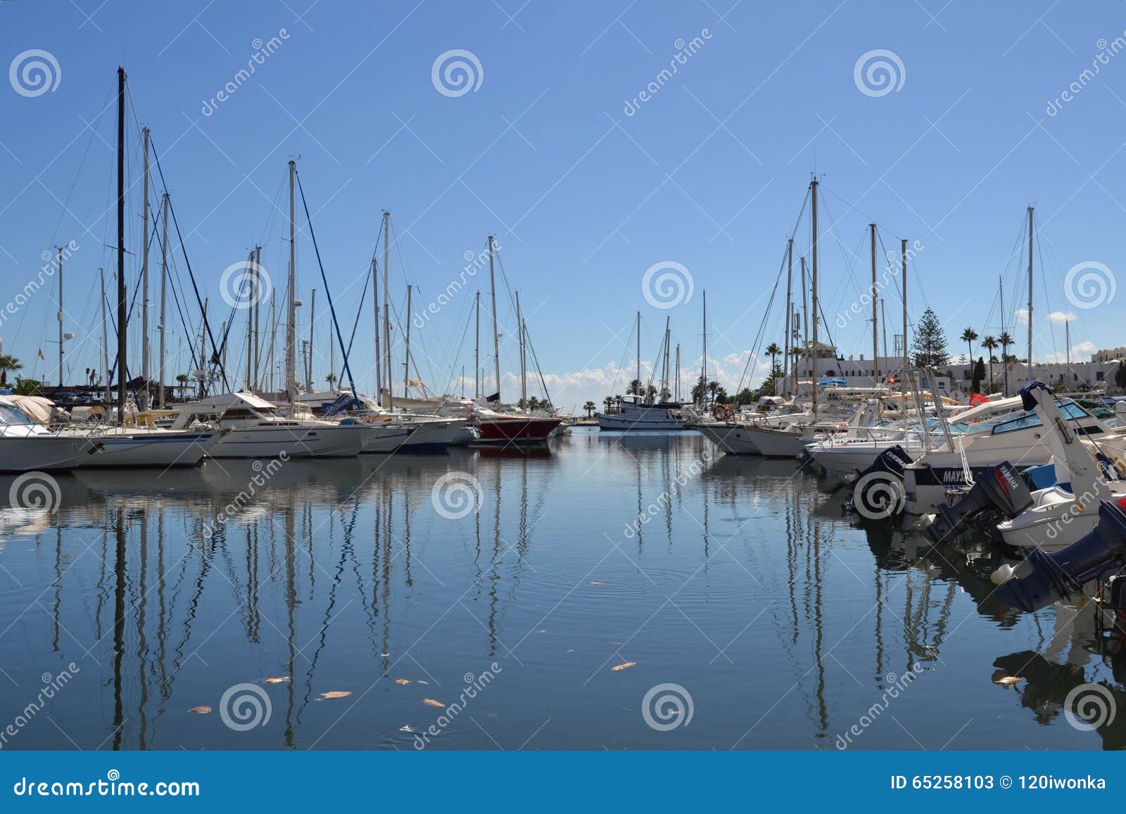 Port in Tunis editorial stock photo. Image of tunis, water - 65258103