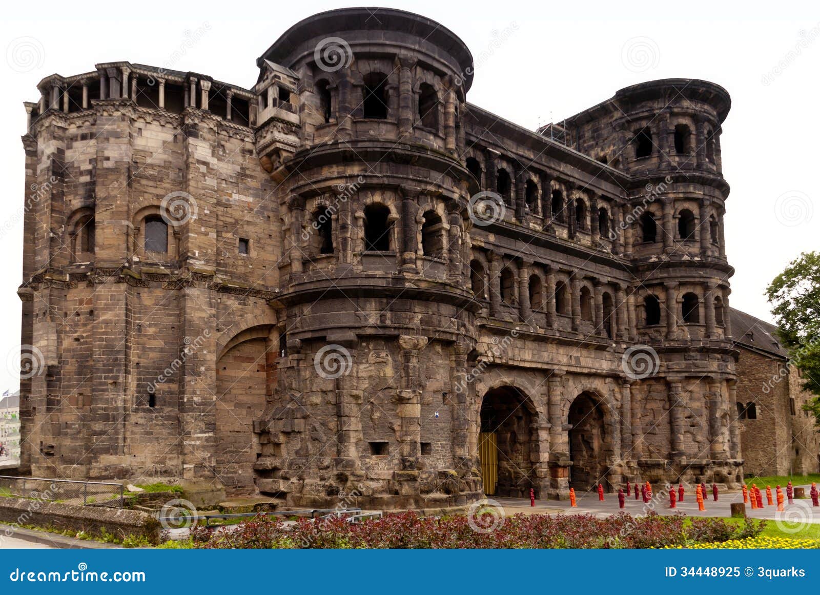 porta-nigra-i-trier-fotografering-f-r-bildbyr-er-bild-av-gammal-34448925