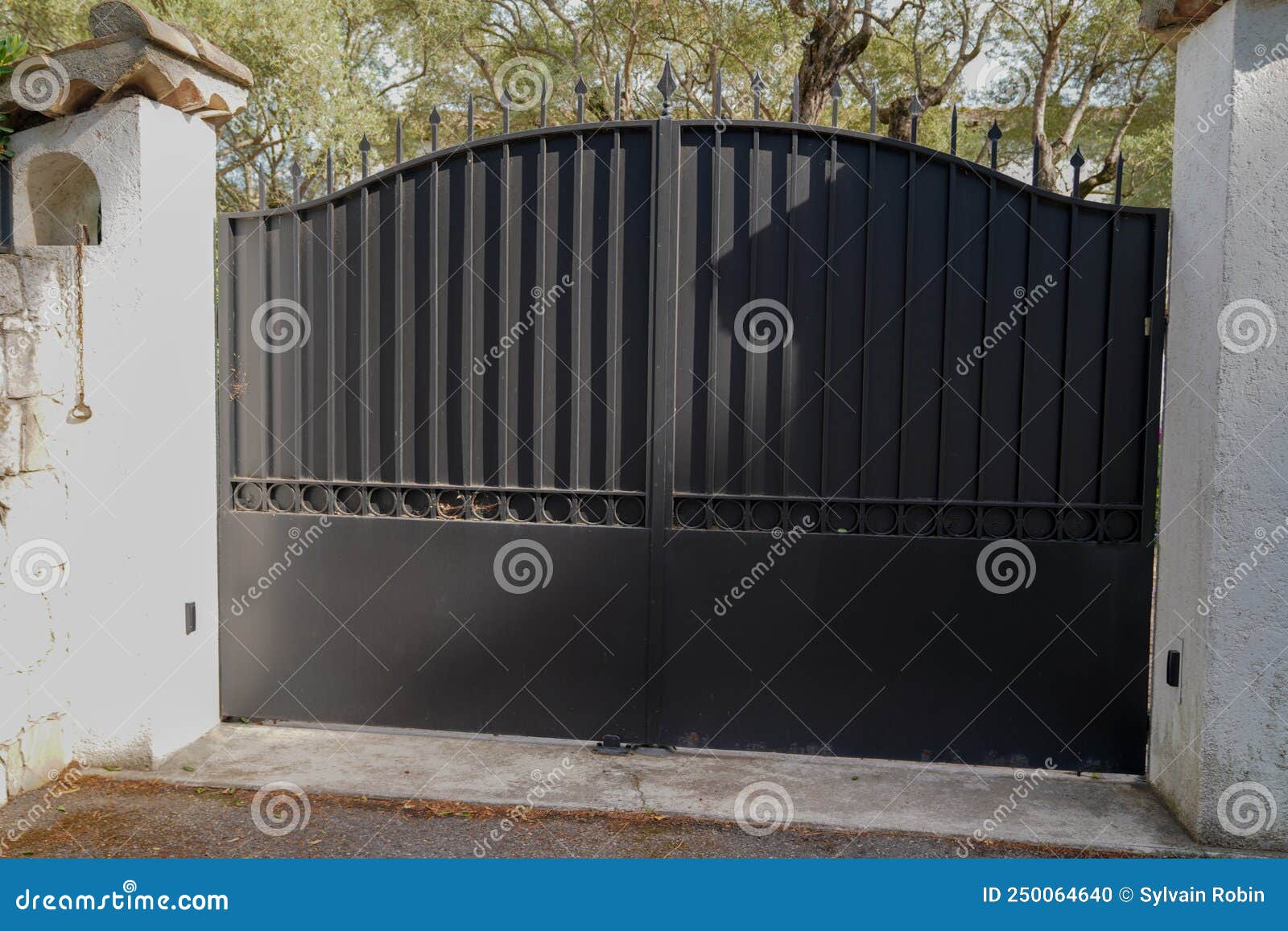 Portal Classic Steel Aluminum Black Metal Gate and Door Home of ...