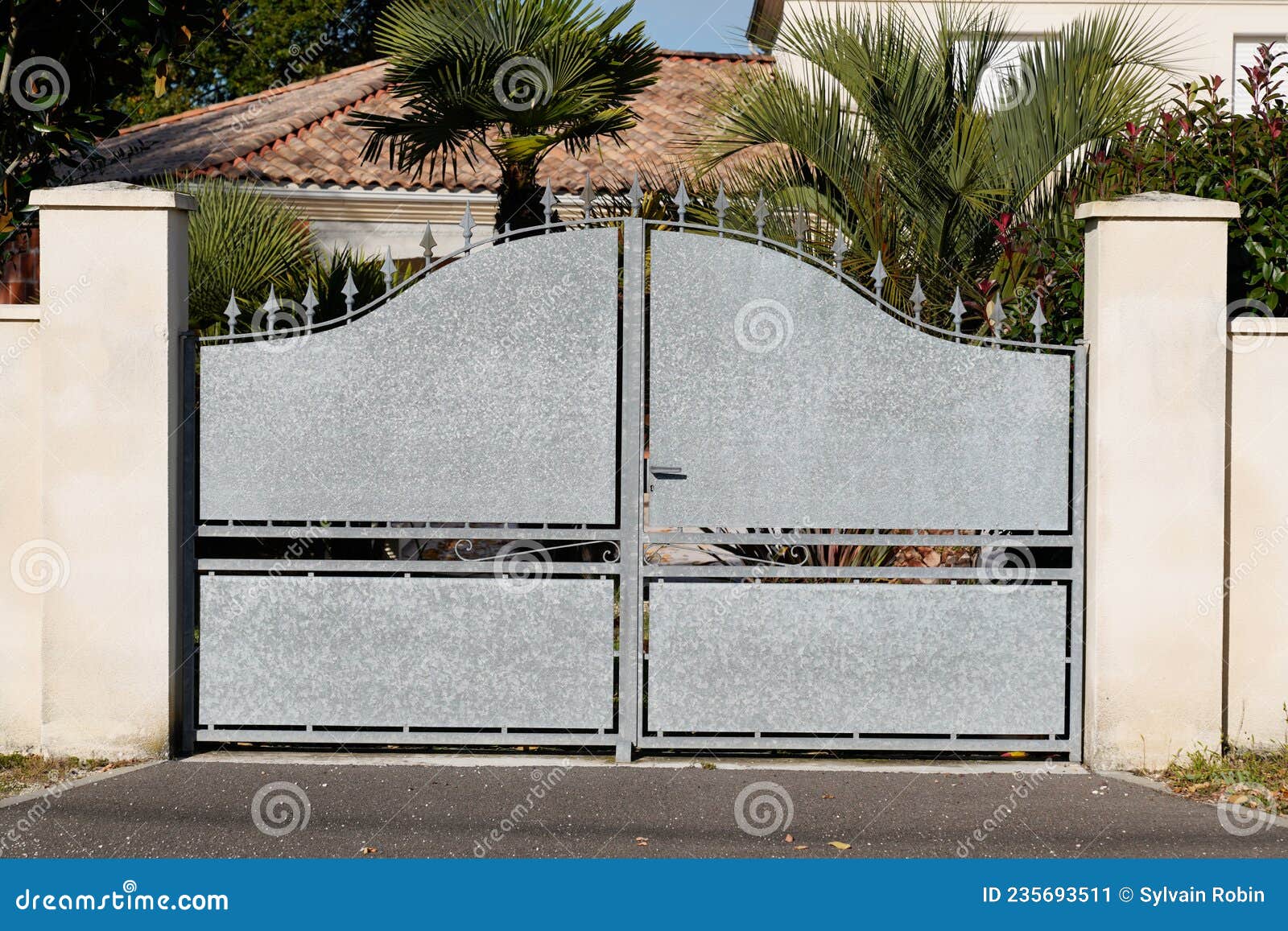 portal grey classic metal home gate classic old ancien house entry