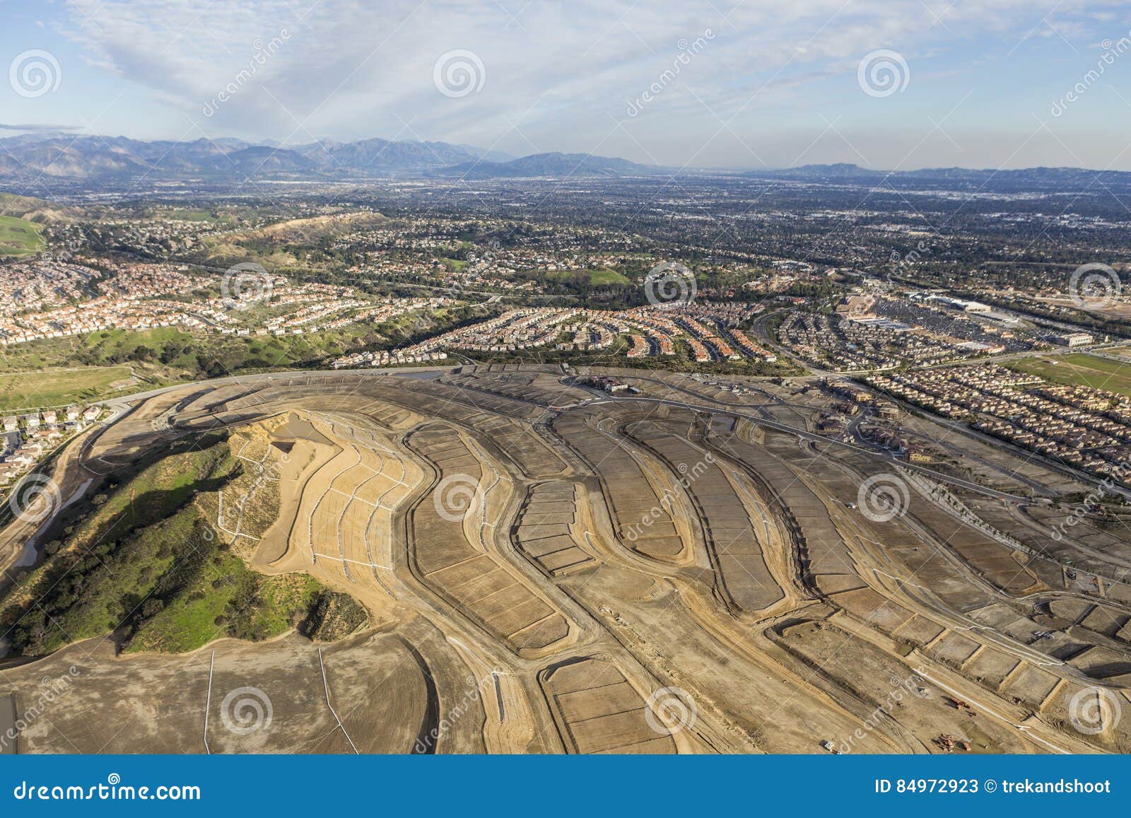 Porter Ranch New Home Construction in Los Angeles Stockbild Bild von