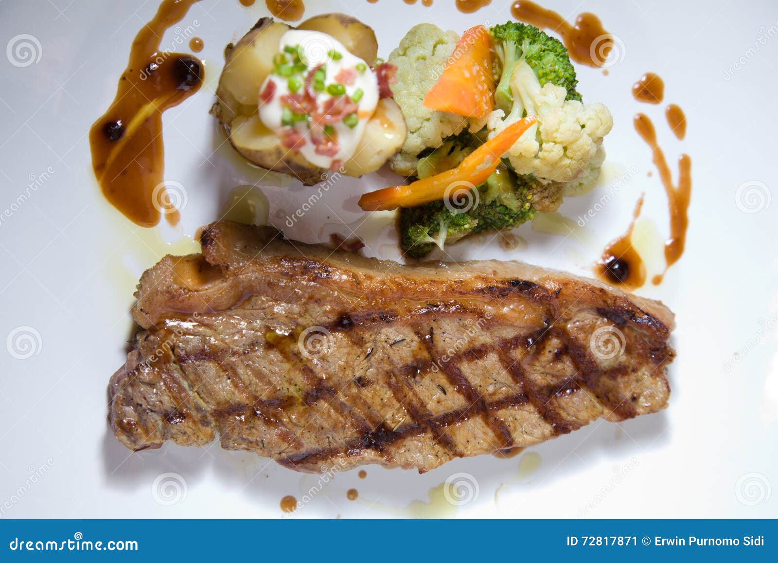 Portion of Medium Rare Tenderloin Steak Stock Image Image of sauce