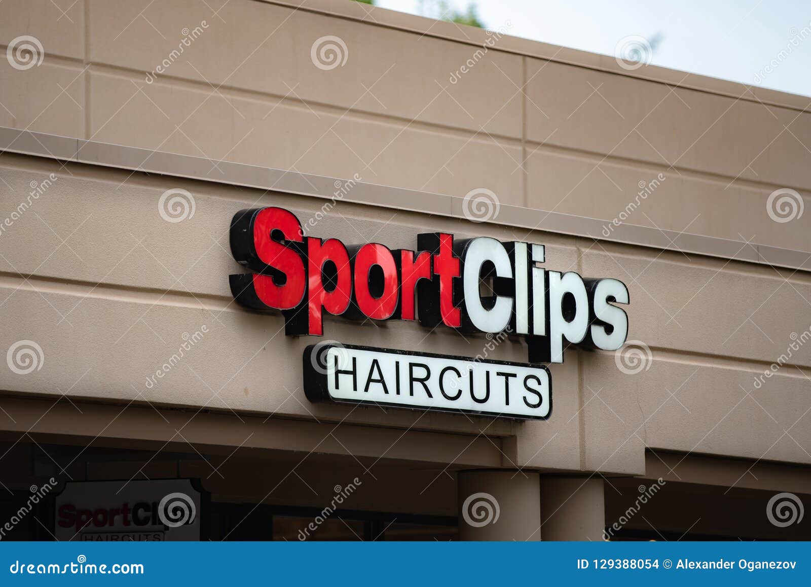 SportClips Haircuts Logo Sign Editorial Stock Image Image of barber