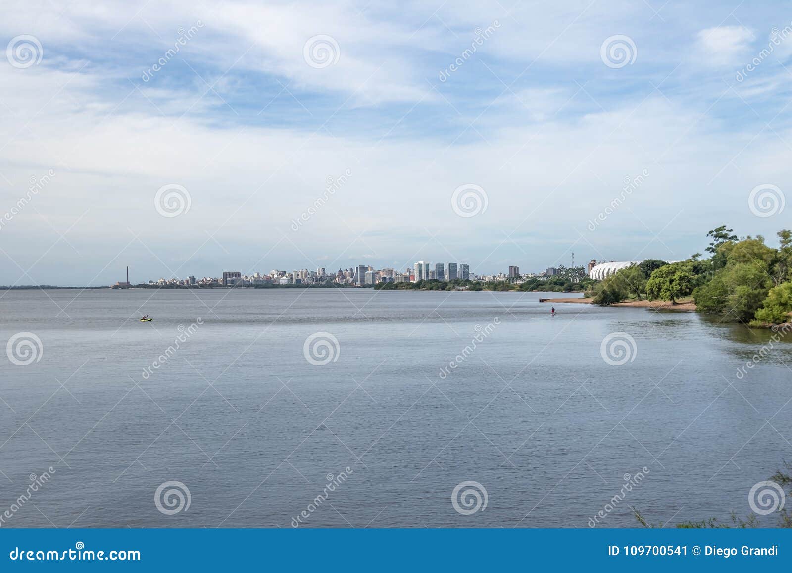 porto alegre skyline and guaiba river - porto alegre, rio grande do sul, brazil