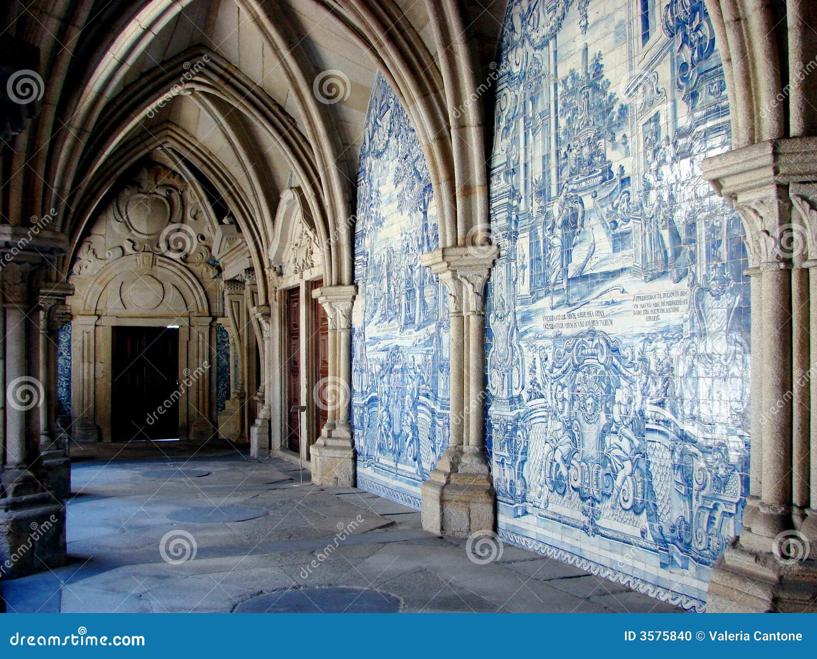 porto cathedral, cloister