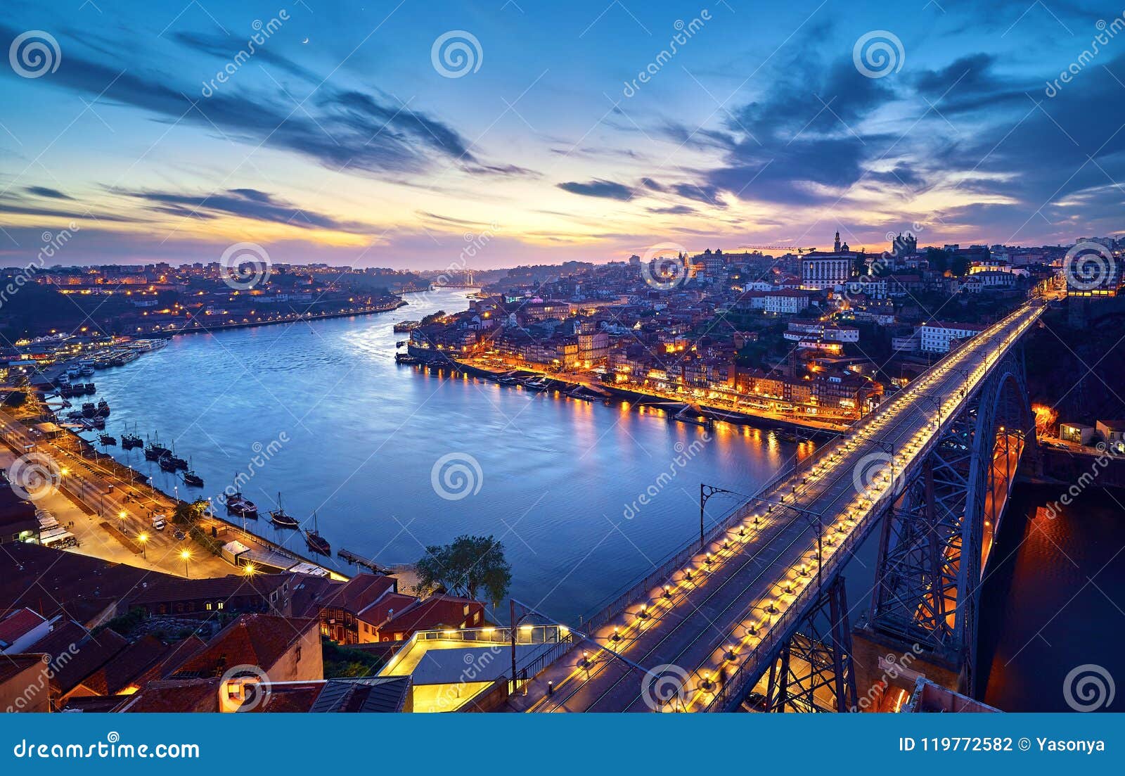 Porto Portugal Vue Panoramique De Coucher Du Soleil De
