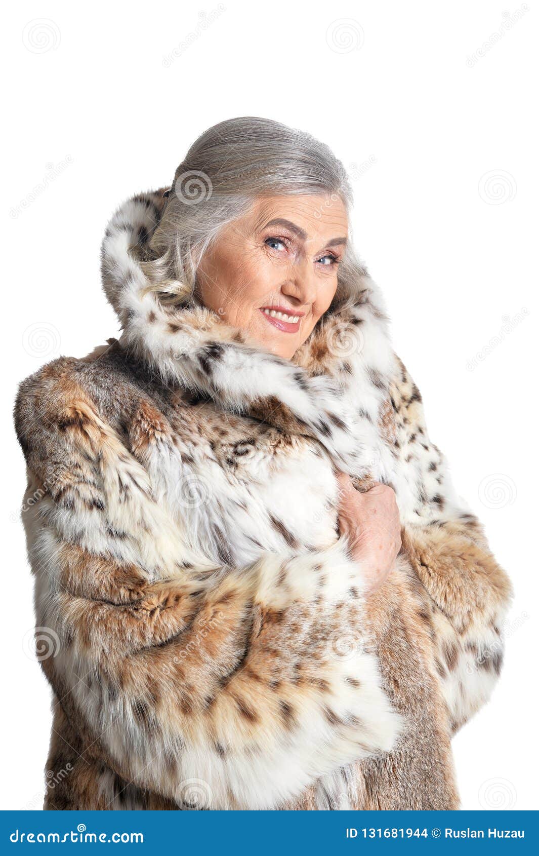 Milf women in fur – Telegraph