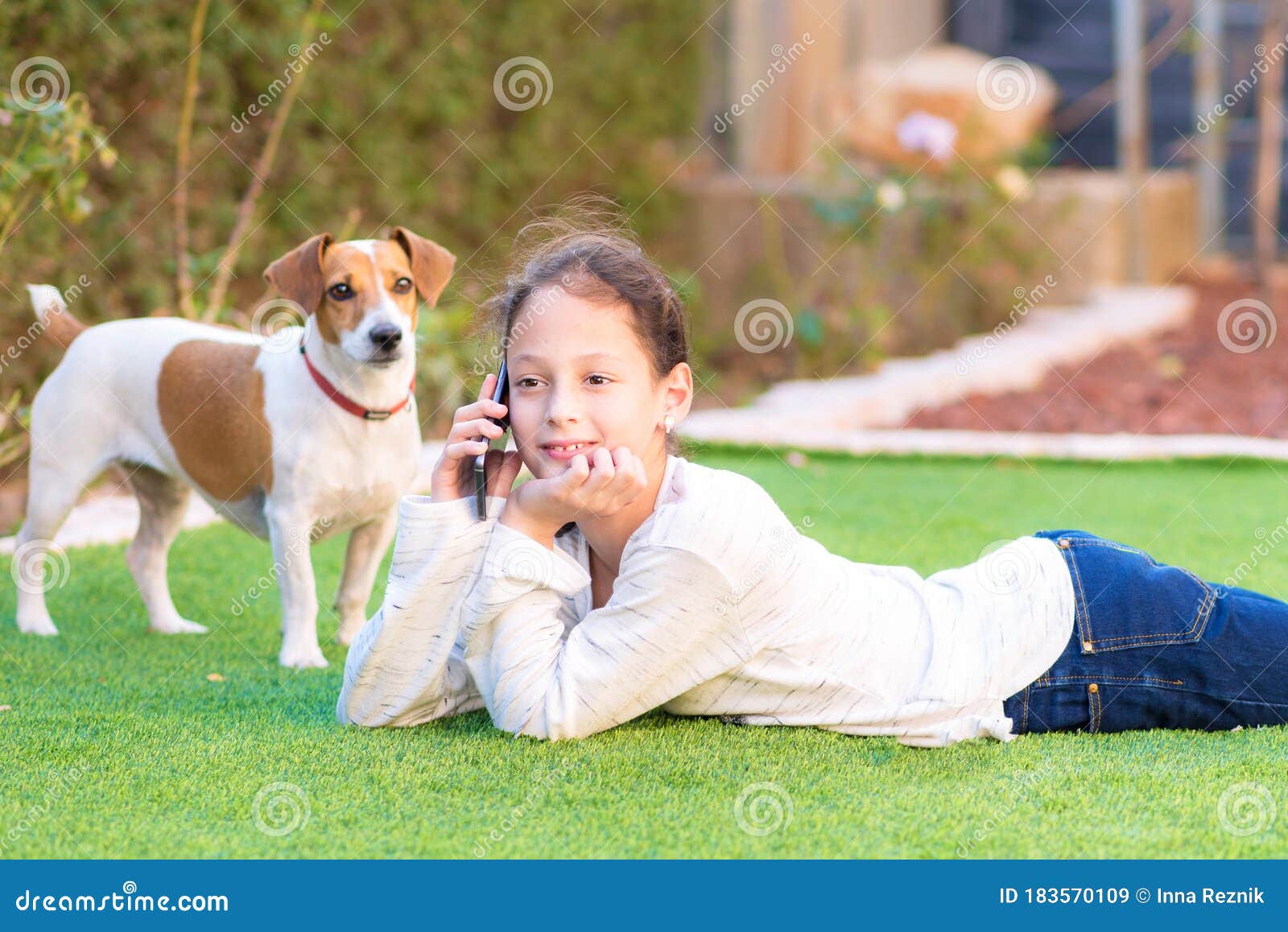 Teen Girl Using Phone Pet Photos - Free & Royalty-Free Stock Photos from  Dreamstime
