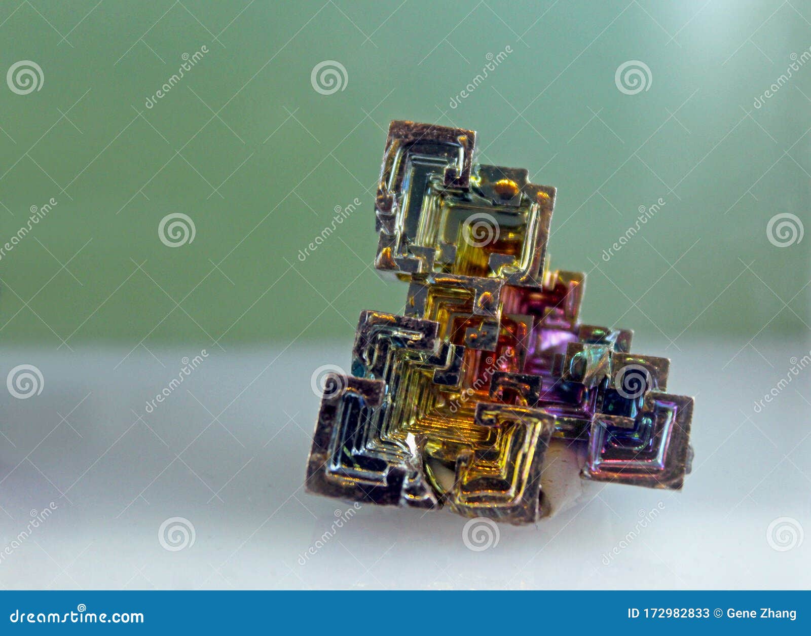 portrait of bismuth , bismuth  backgrounds.