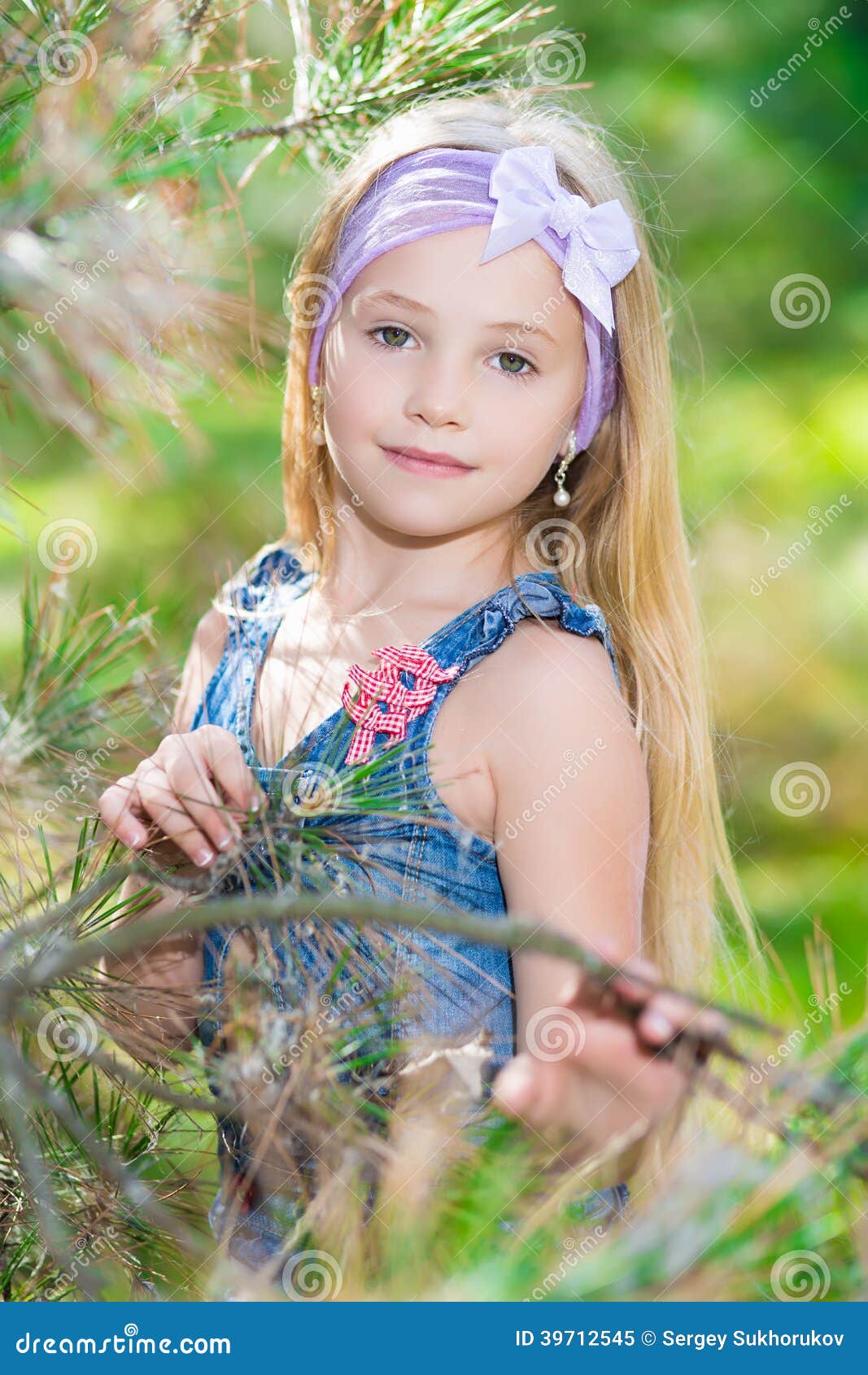 Portrait of blond girl stock image. Image of female, jeans - 39712545