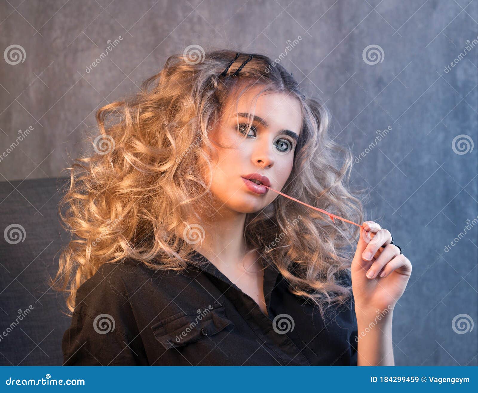 Girl Curly Hair. Image Beauty Salon Stock Image - Image of curls, barber:  184299459