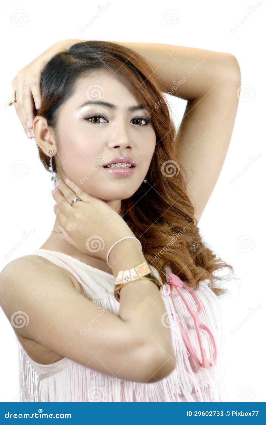 https://thumbs.dreamstime.com/z/portrait-cute-asian-women-isolated-29602733.jpg