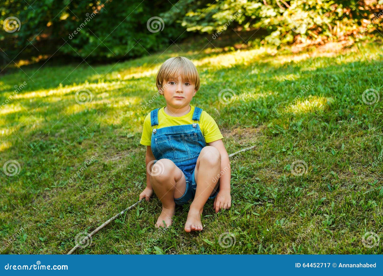 Portrait of a Cute Little Boy Stock Image - Image of looking, fashion ...