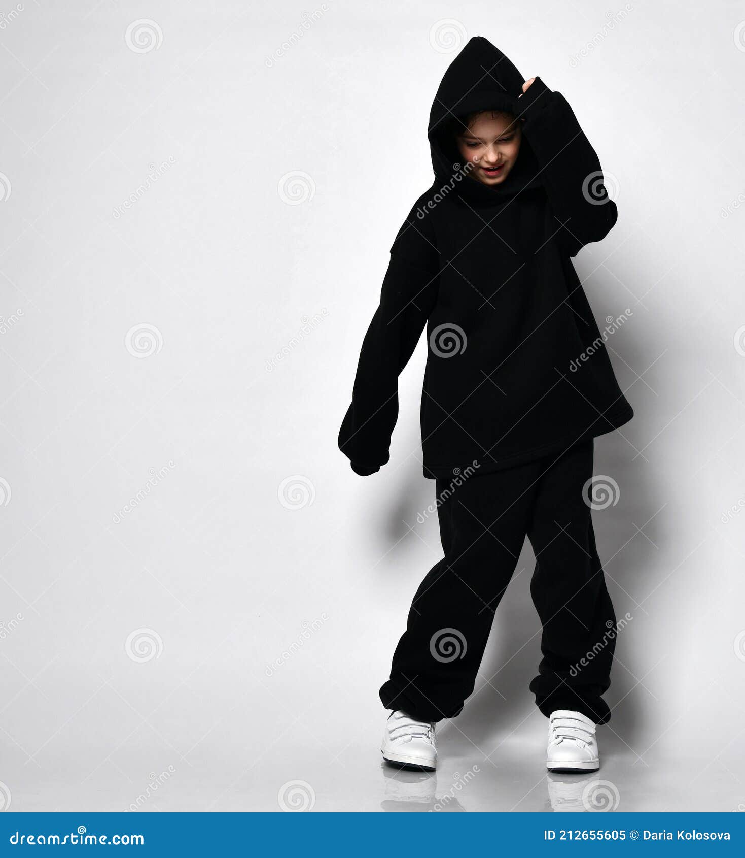 552 Hoodie Poses Stock Photos - Free & Royalty-Free Stock Photos from  Dreamstime