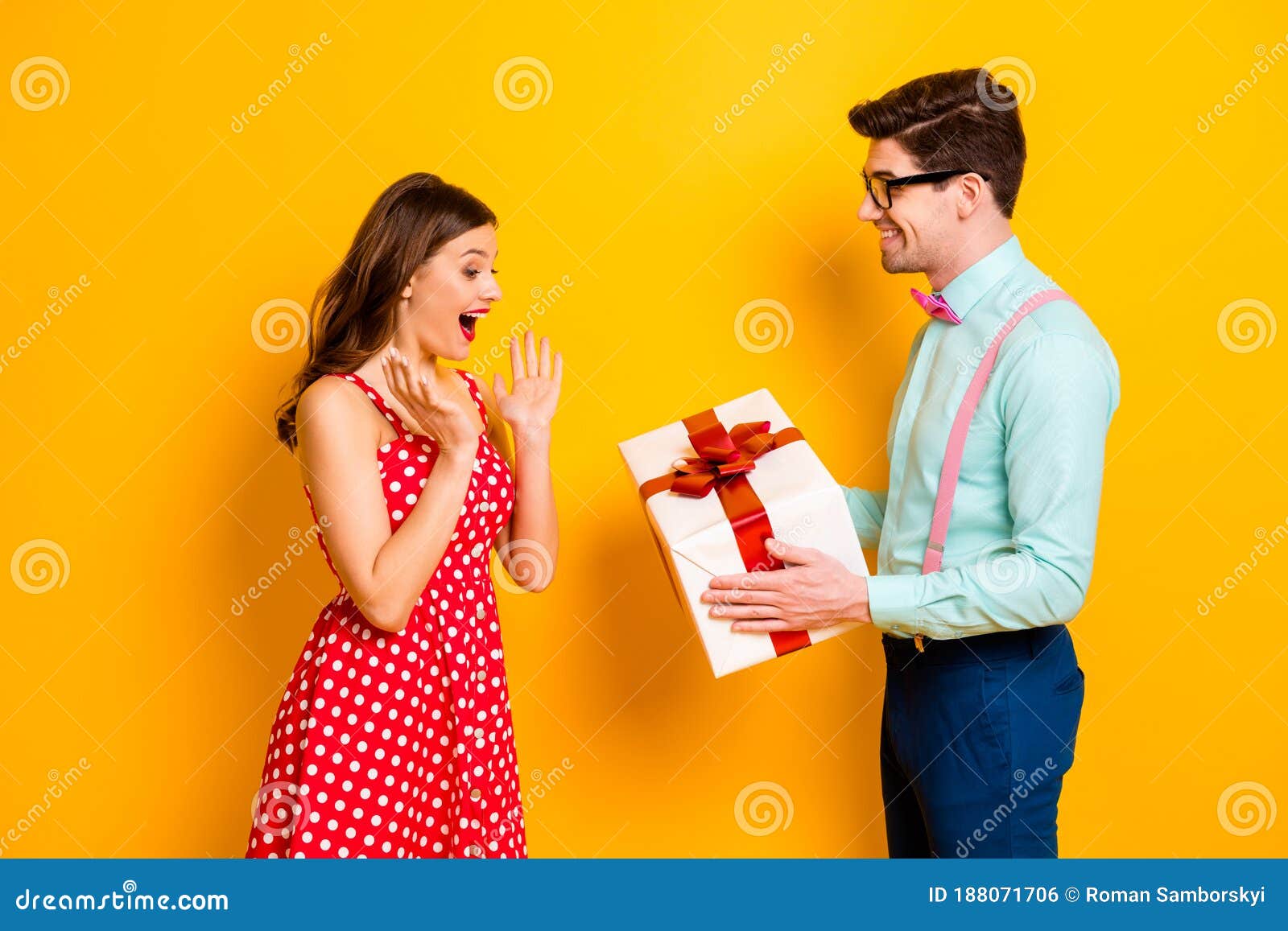 Portrait Excited Shocked Girl Have 14-february Date Her Spouses Stylish ...