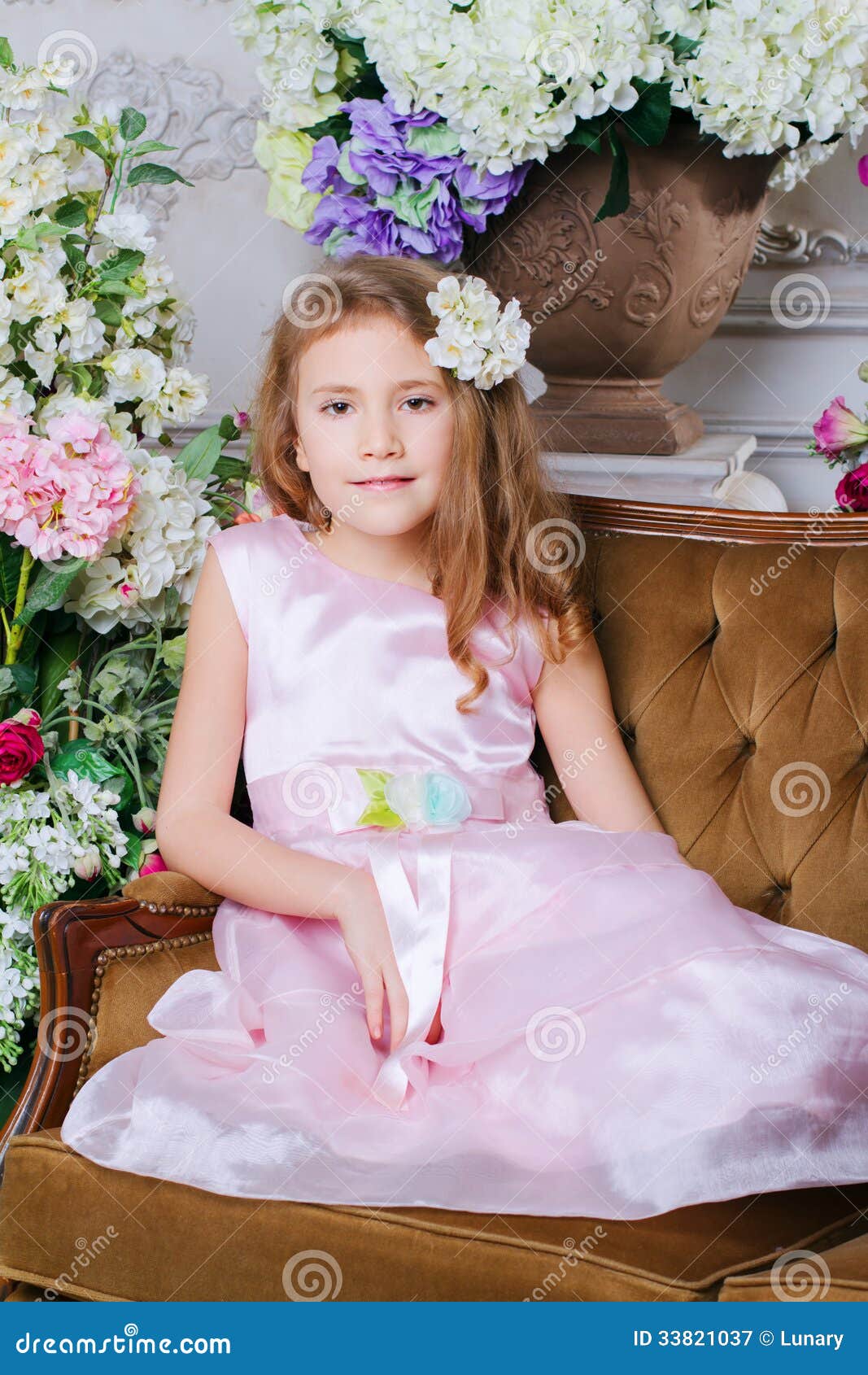 Portrait of Little Cute Girl Stock Image - Image of flower, bloom: 33821037