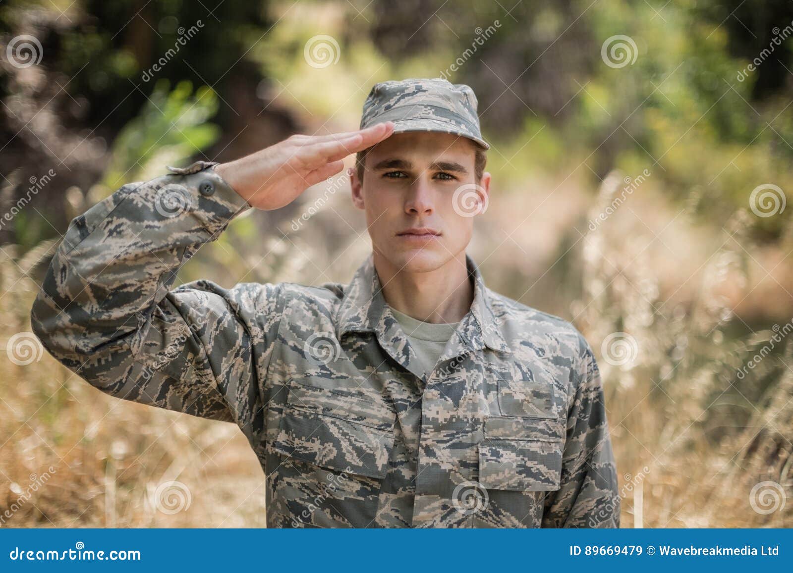 portrait of military soldier giving salute