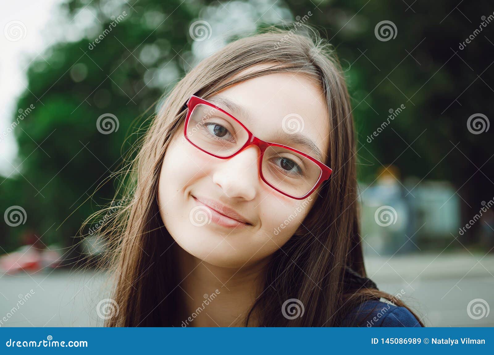teen girl with glasses