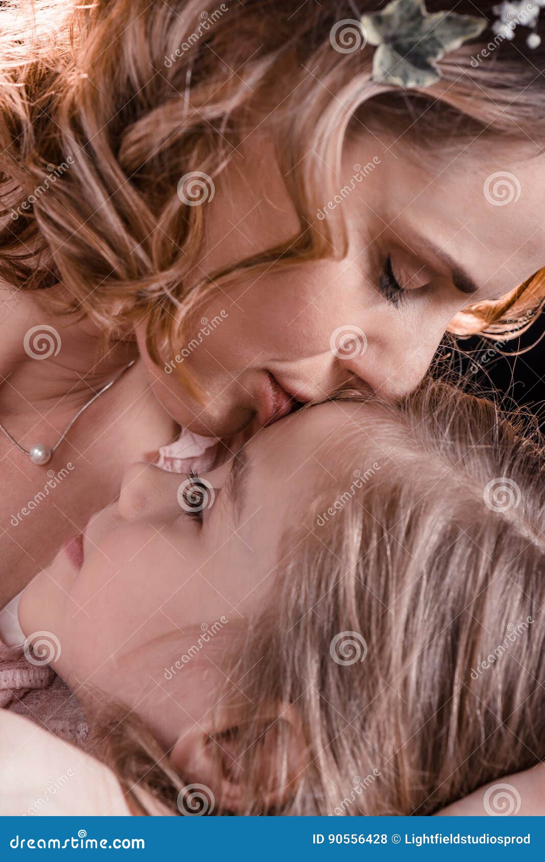 Mother Daughter Lesbian Kissing