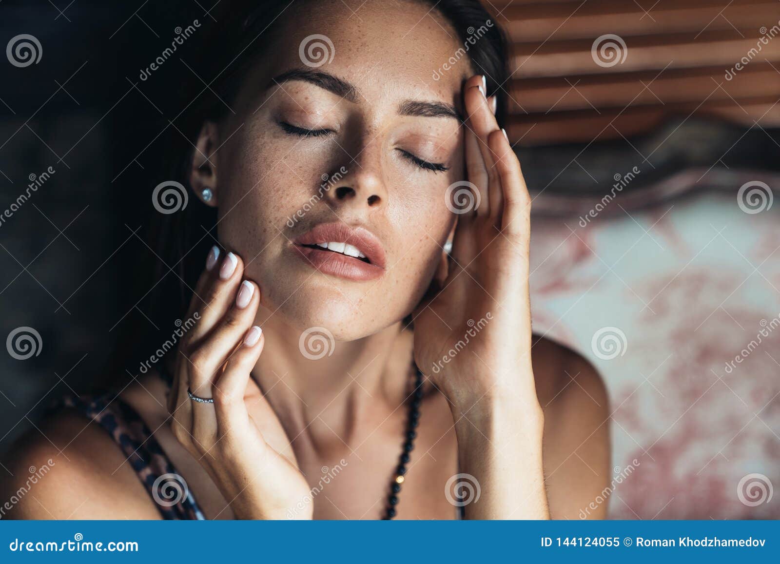 Portrait Of Sensual Brunette Girl With Closed Eyes And Natural Make Up Stock Image Image Of 