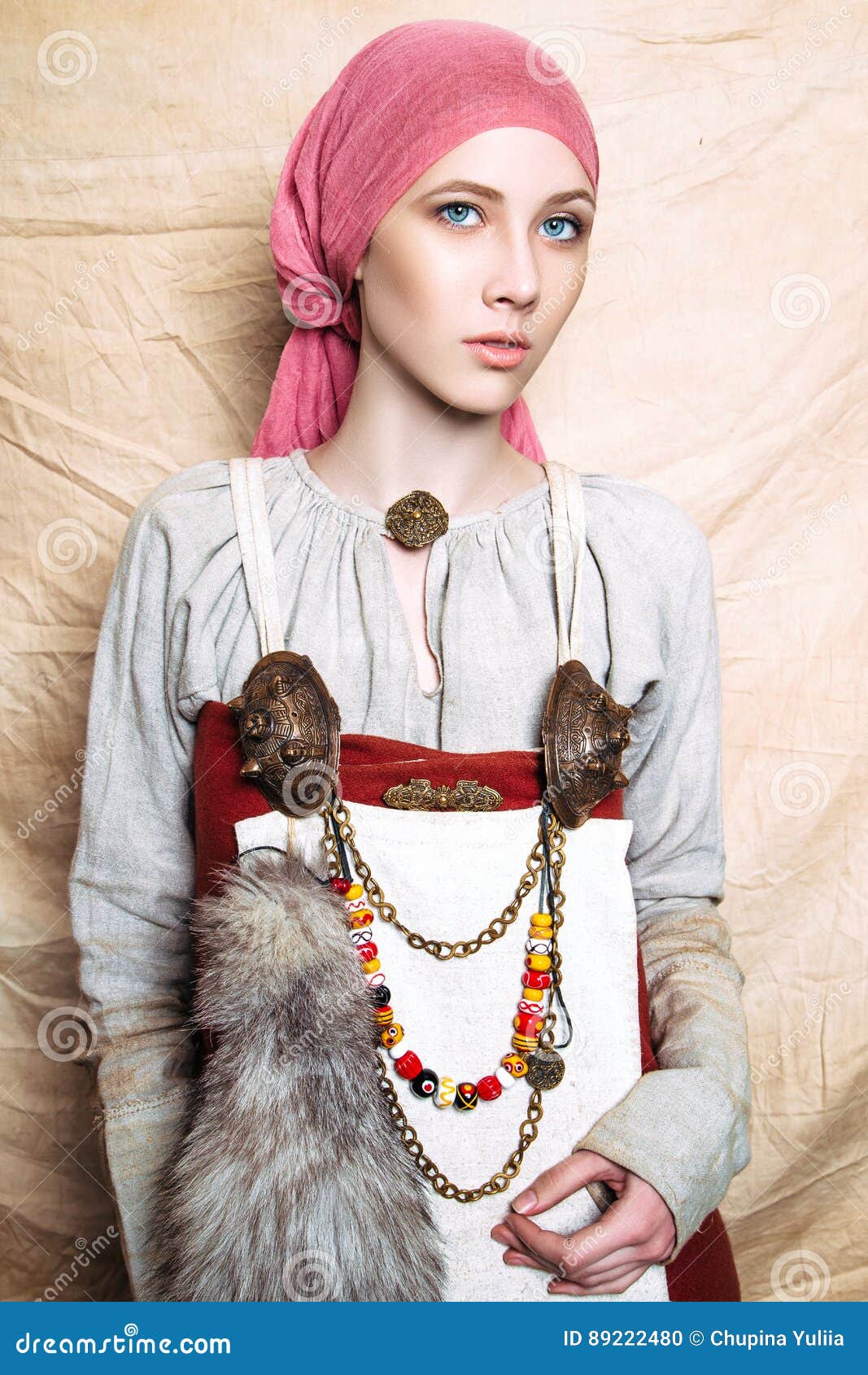 Portrait of Slavic Women from the Past. National Vintage Clothing Stock ...