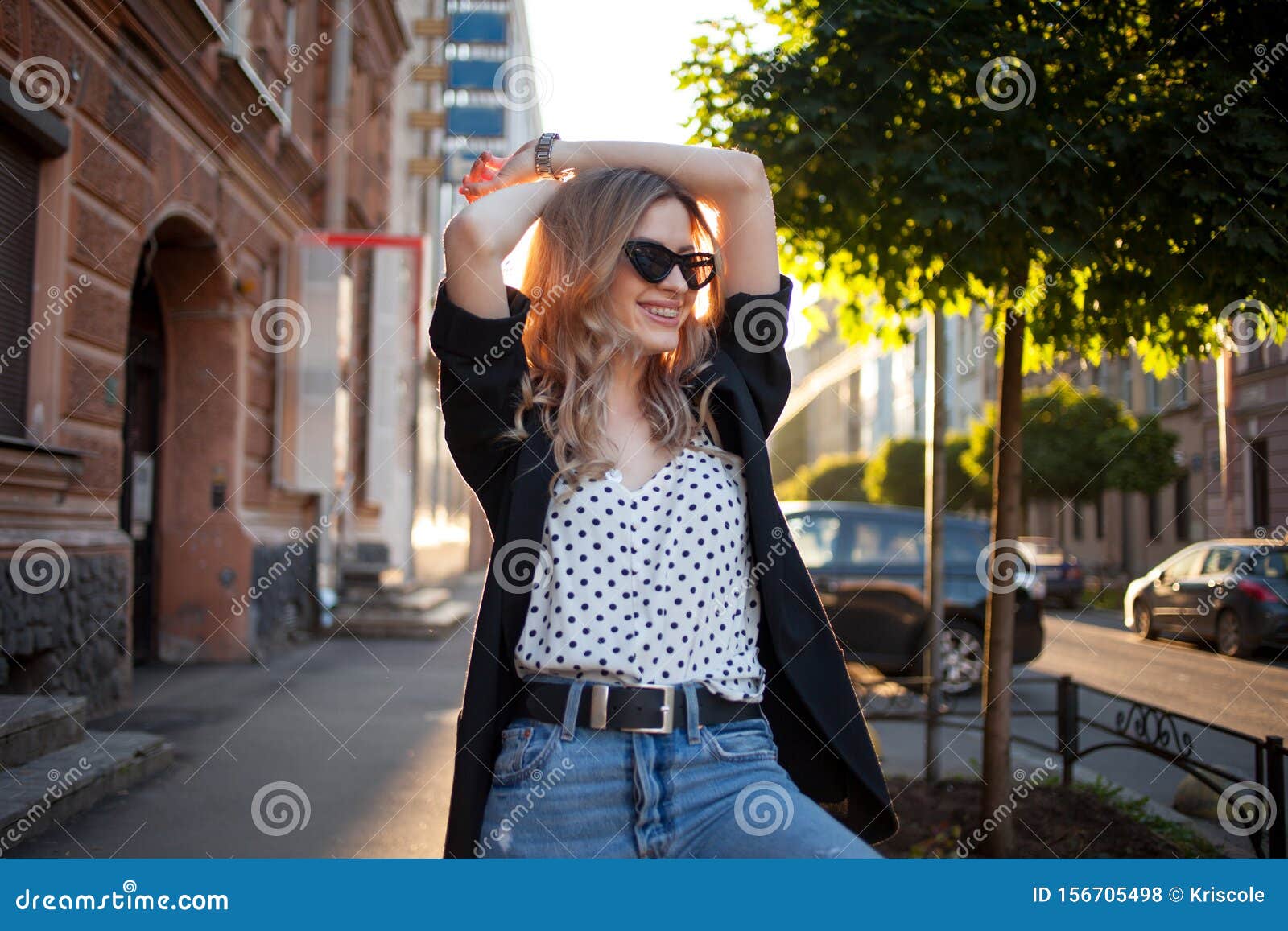 Portrait of Smiling Woman in the Evening. , Portrait on the City ...