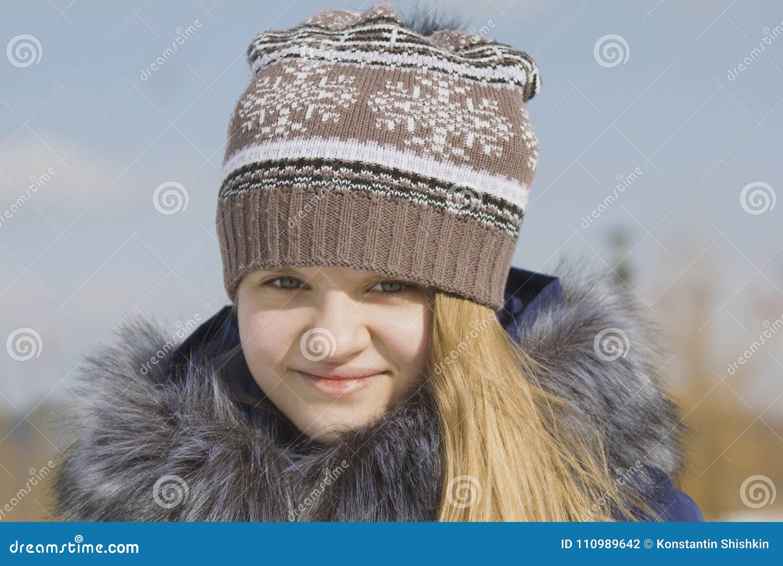 Portrait of Teen Girl in Cap and Jacket with Fur Collar in Winter ...