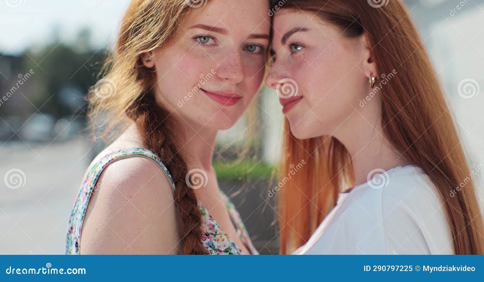 Portrait Of Two Lesbian Woman Standing In The City Centre Woman Feeling In Love Together 