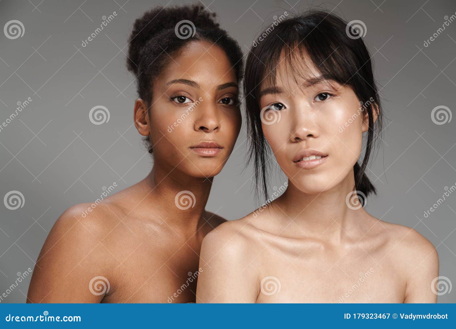 Girls Getting Naked Together