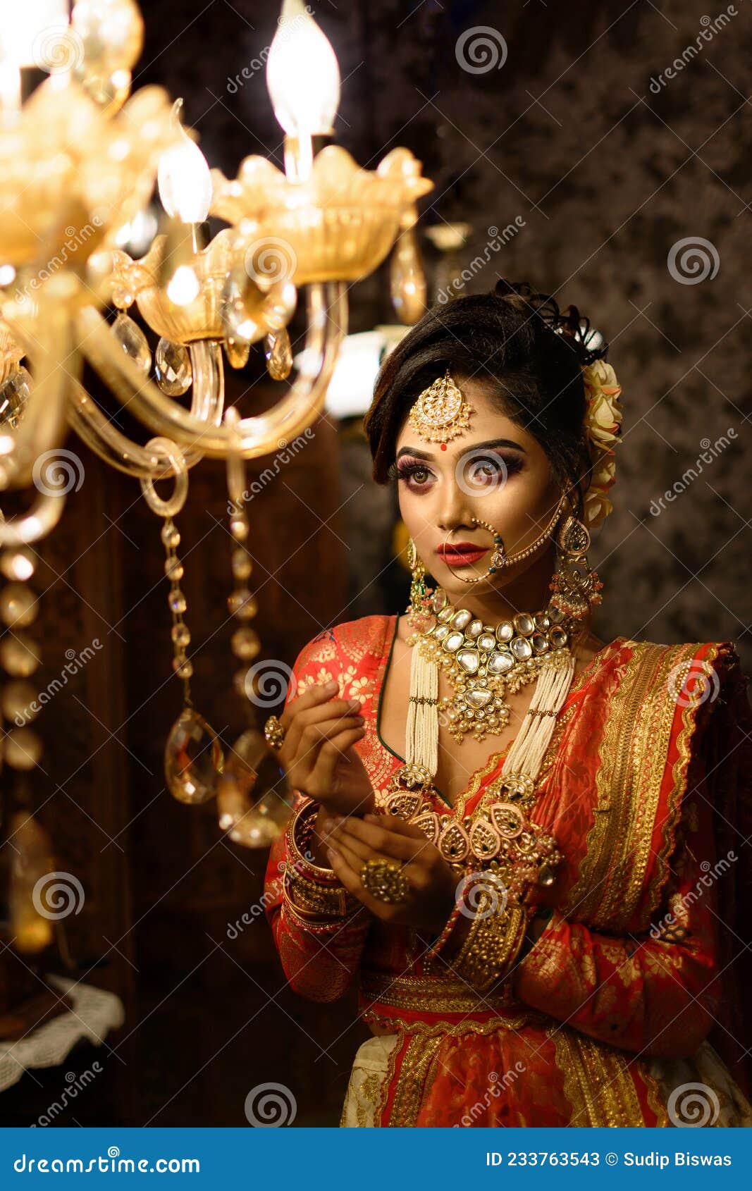 Indian wedding ceremony bangle hi-res stock photography and images - Page 3  - Alamy