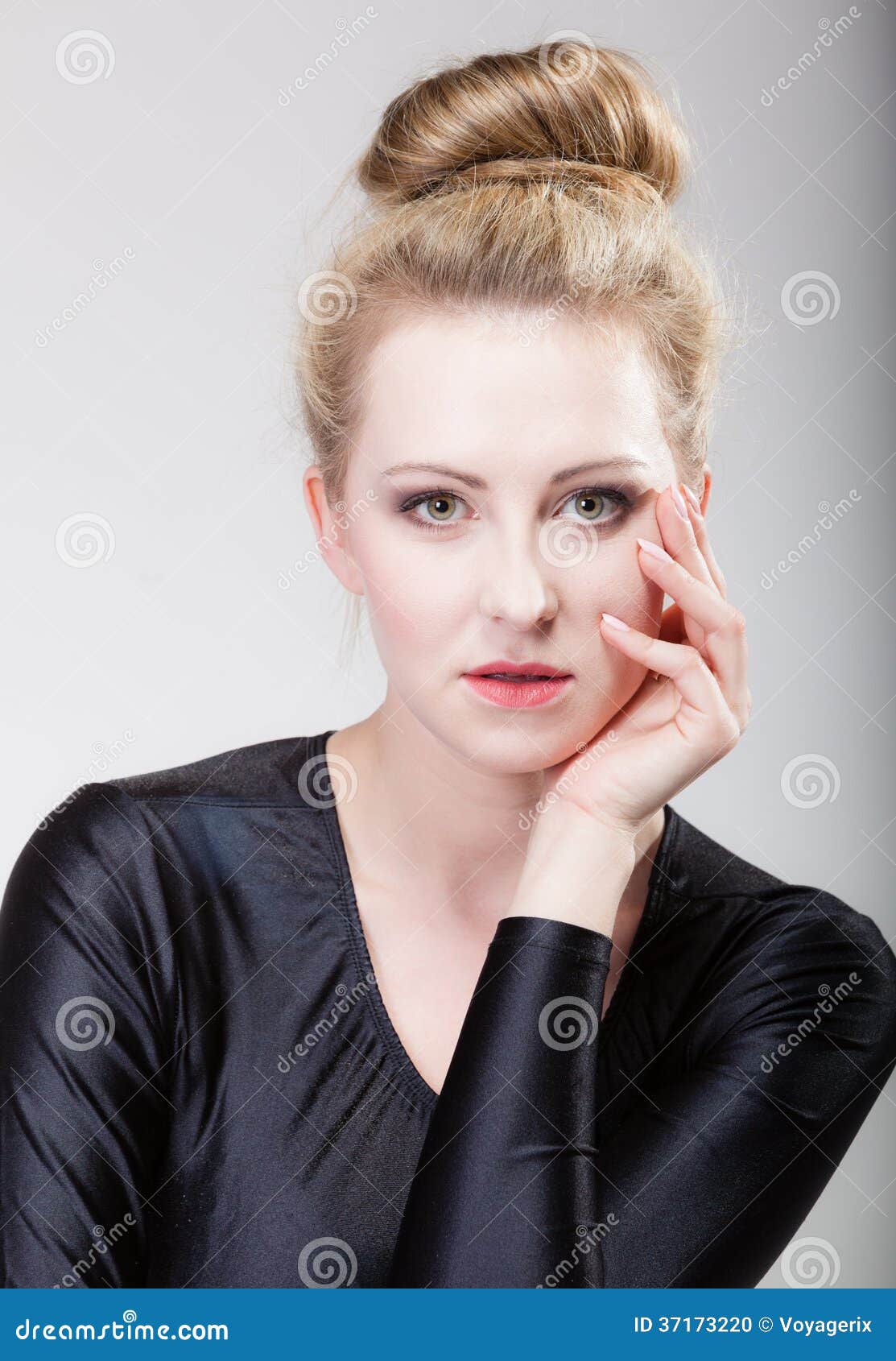 Portrait Young Beautiful Blonde Girl Make Up and Hair Bun Stock Photo - Image of classic, lipstick: 37173220 Portrait Young Beautiful Blonde Girl Make Up and Hair Bun Stock Photo - Image of classic, lipstick: 37173220
