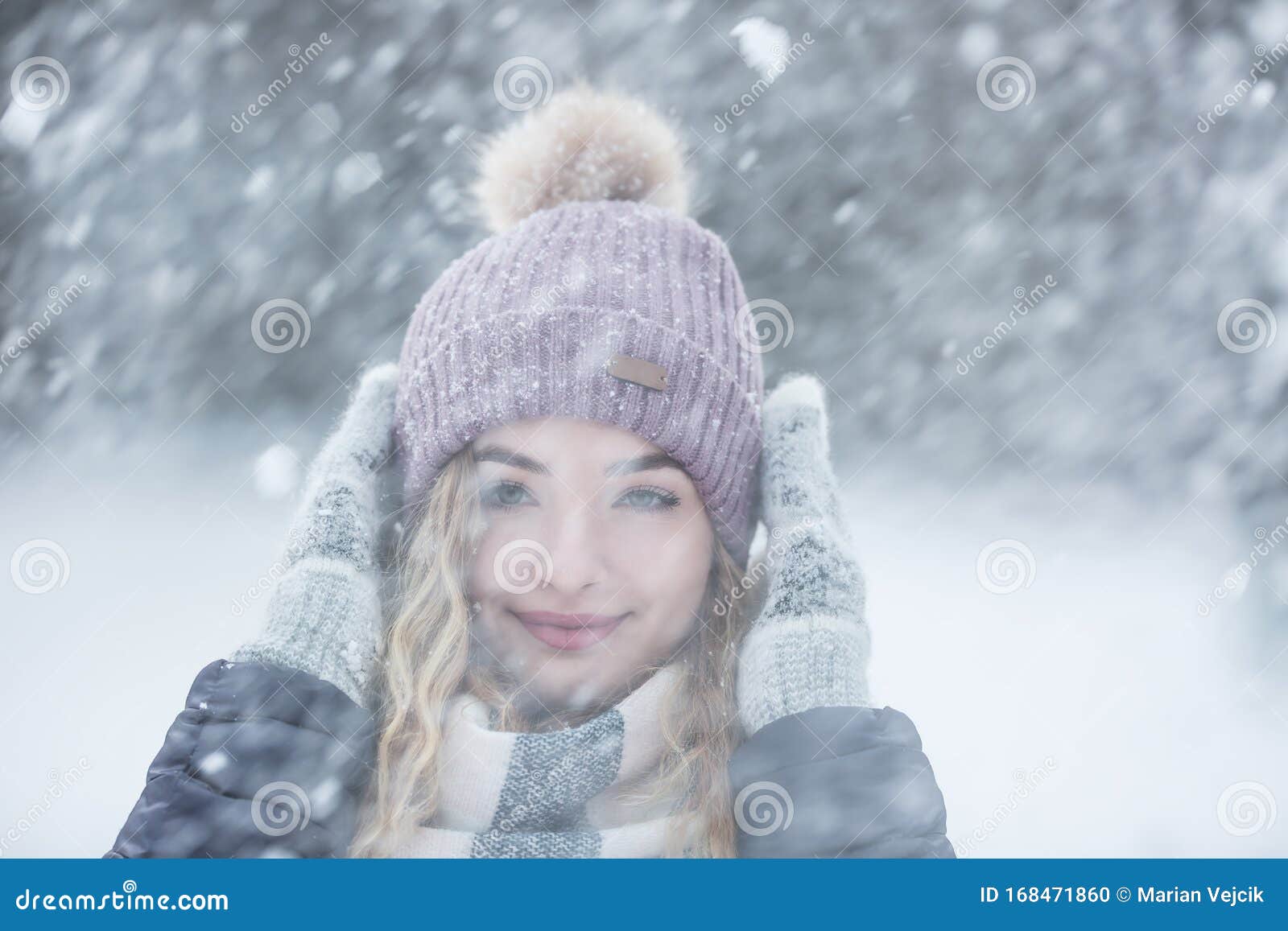 Portrait of Young Beautiful Woman in Winter Clothes and Strong Snowing ...