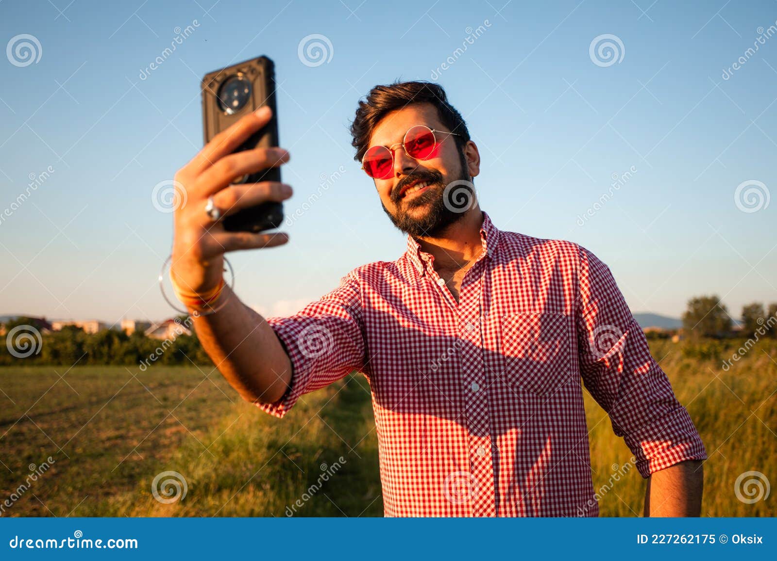 HD wallpaper: man taking selfie, man raising his right hand, eye, portrait  | Wallpaper Flare