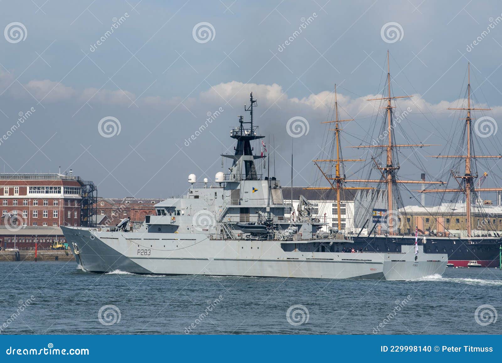 HMS Mersey Fishing Protection Vessel, Portsmouth, UK Editorial Image -  Image of portsmouth, sailing: 229998140