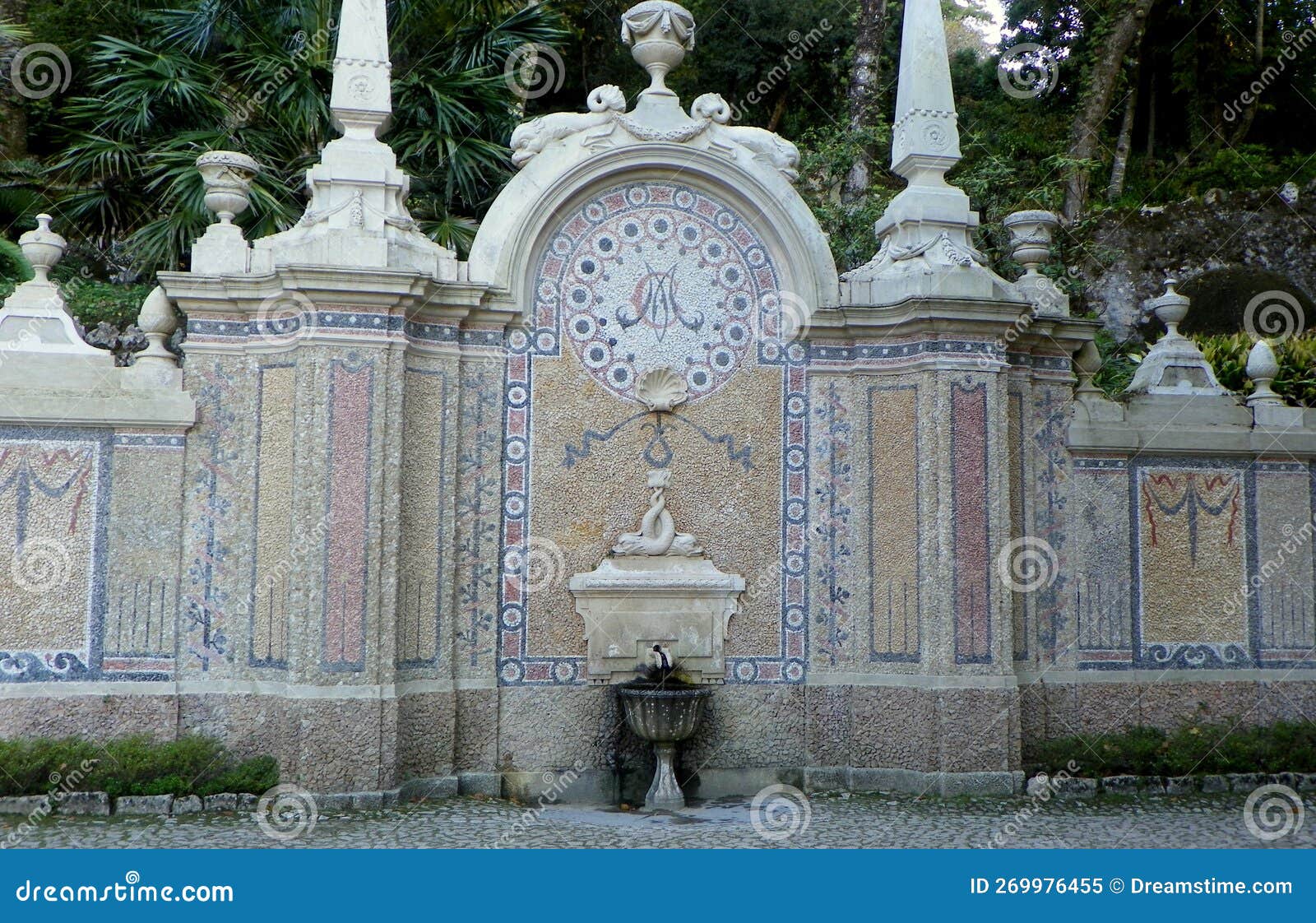 portugal, sintra, quinta da regaleira, fountain of abundance (fonte da abundancia