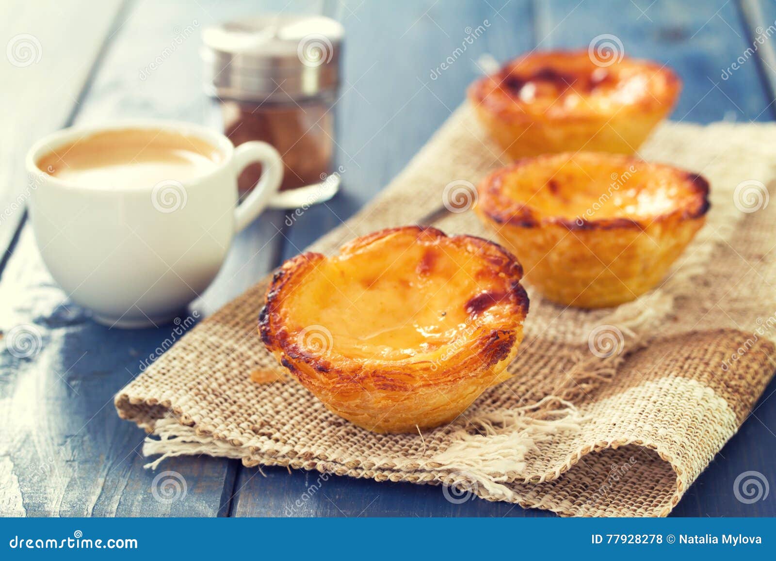 portuguese dessert pastel de nata