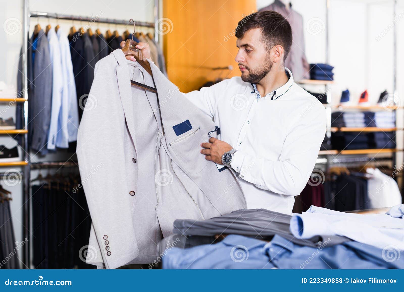 Man selling clothes street market hi-res stock photography and images -  Alamy