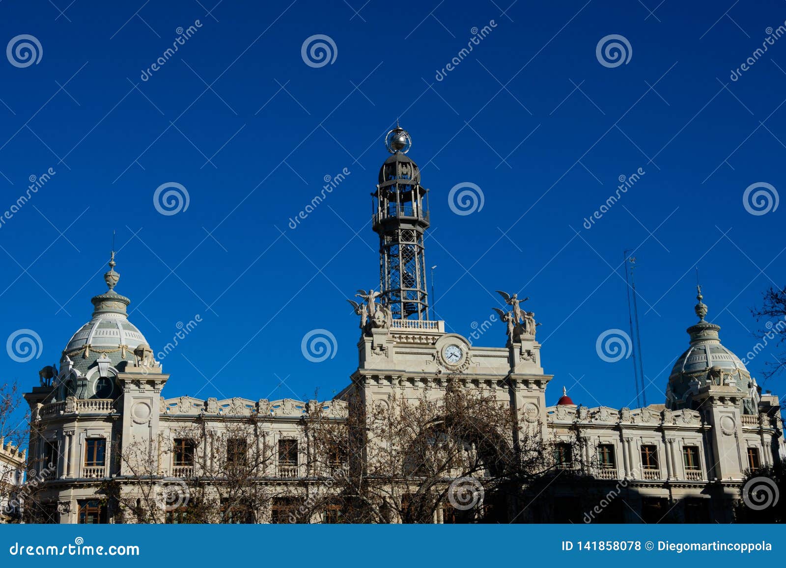 post and telegraph building oficina de correos