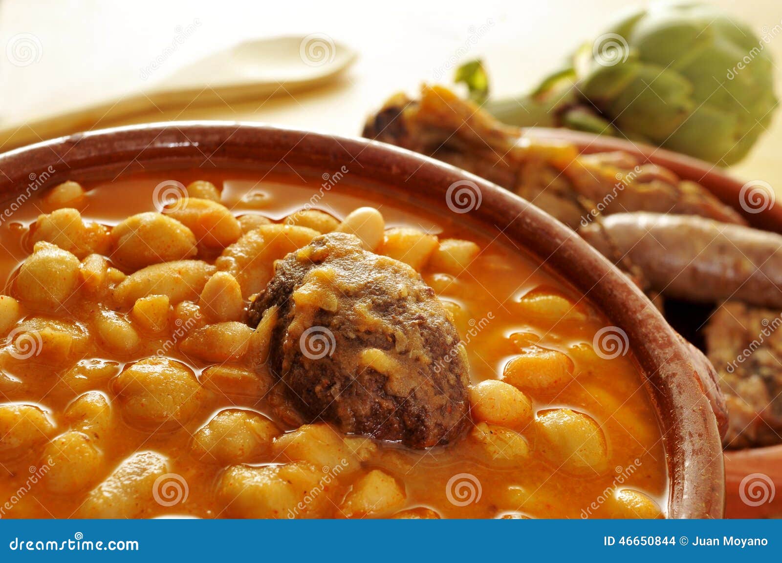 potaje de judias y garbanzos, a traditional spanish legume stew