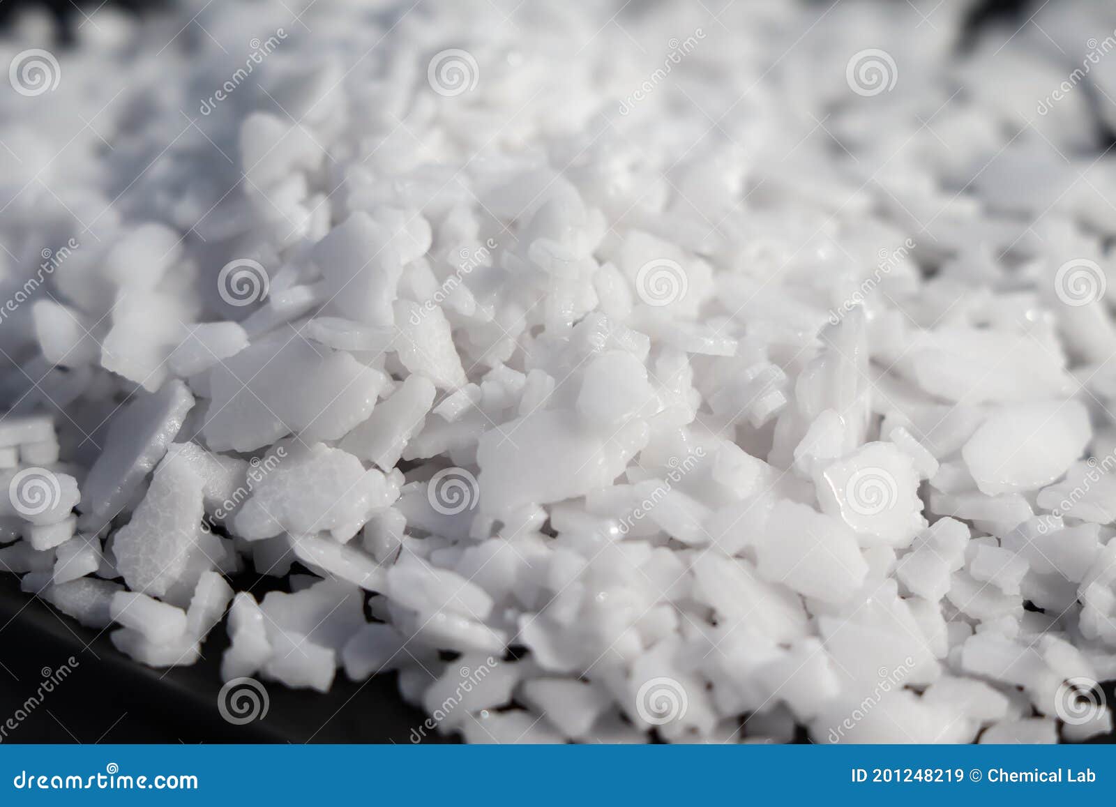 Potassium Hydroxide, Flakes 