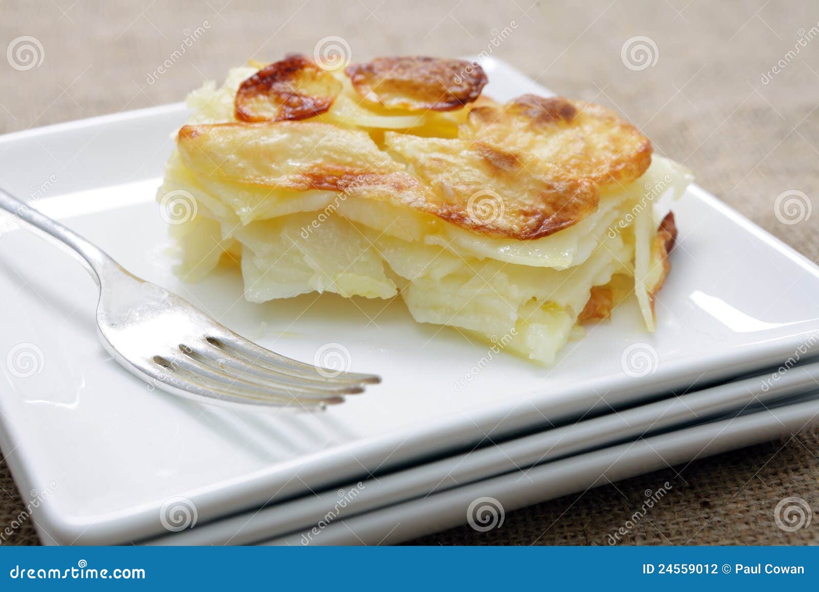 potatoes anna on a plate