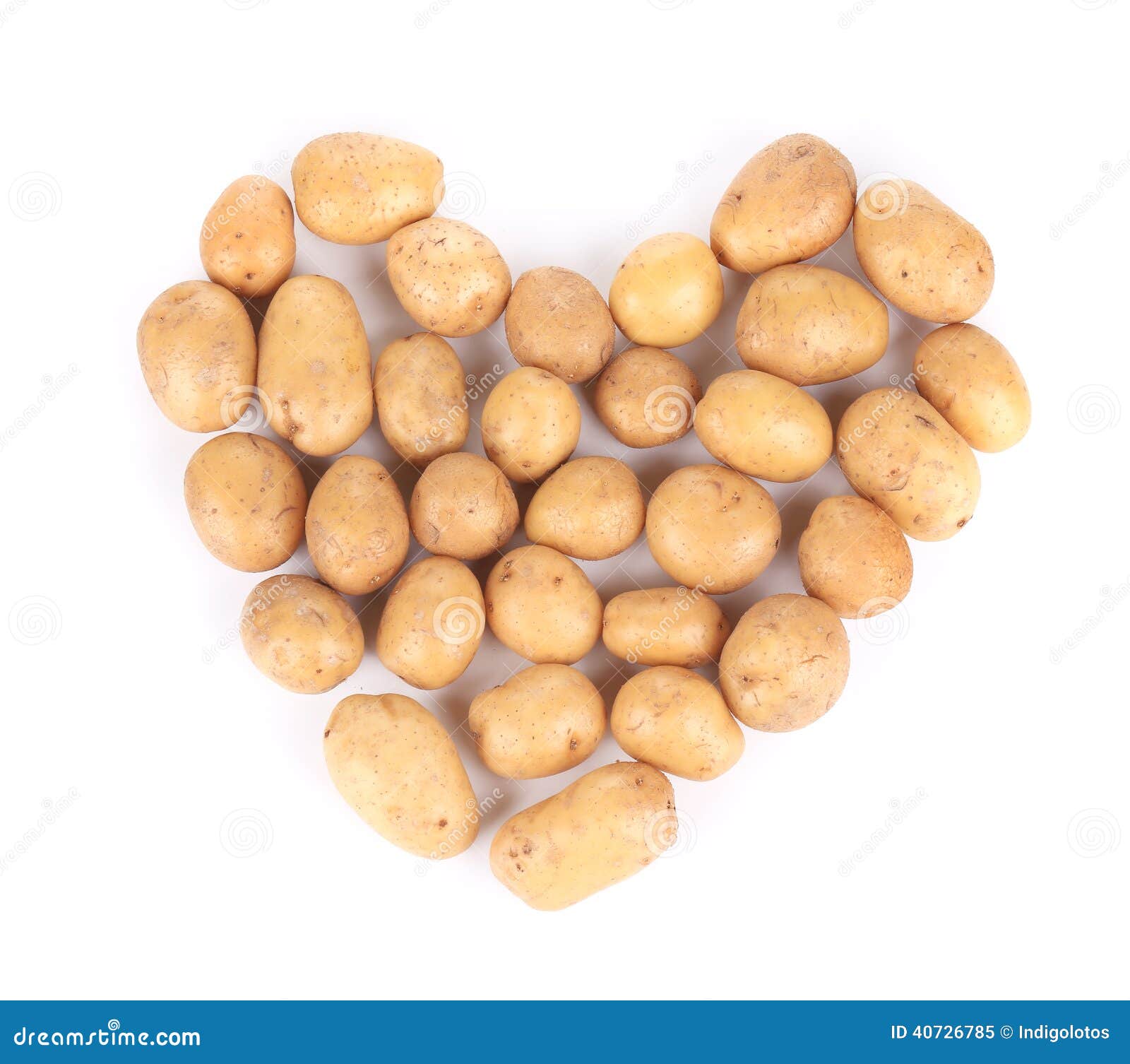 Potatoes in a heart shape. stock image. Image of ingredient 40726785